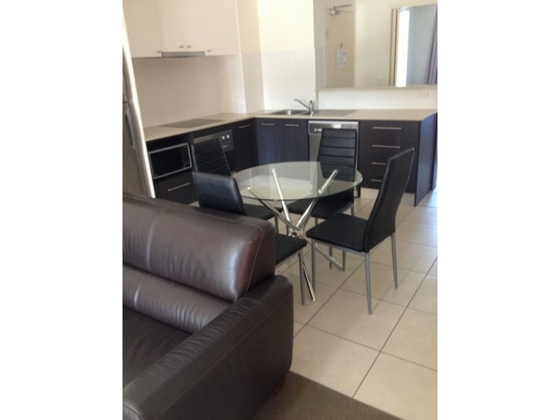 41/68 Pulgul Street, Urangan QLD 4655