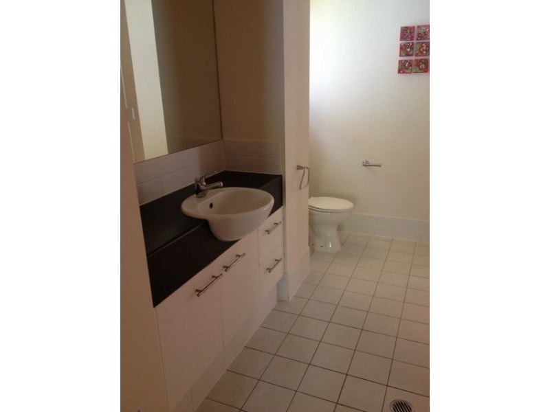 41/68 Pulgul Street, Urangan QLD 4655