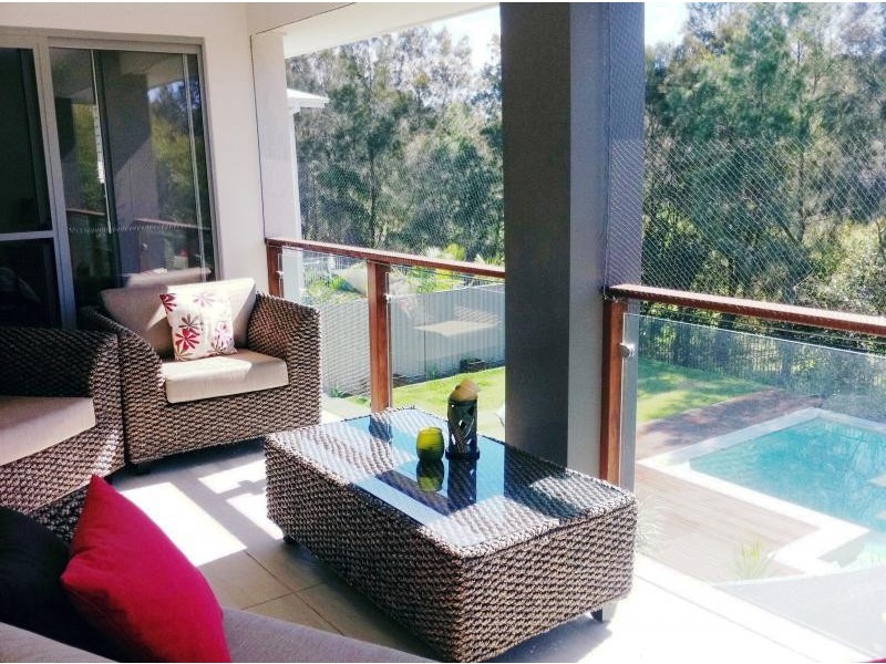 36 Rhodium Crescent, Hope Island QLD 4212