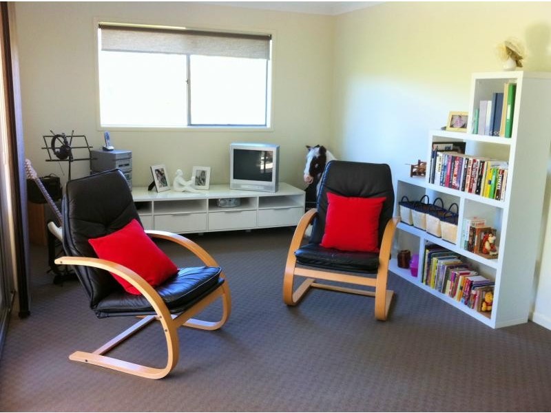 36 Rhodium Crescent, Hope Island QLD 4212