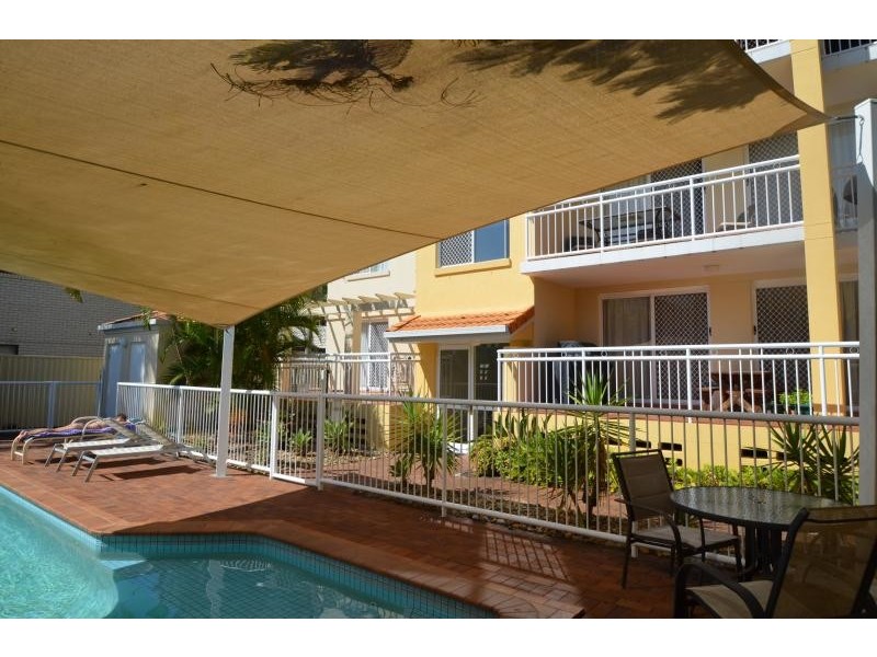19/37 Mawarra Street, Chevron Island QLD 4217