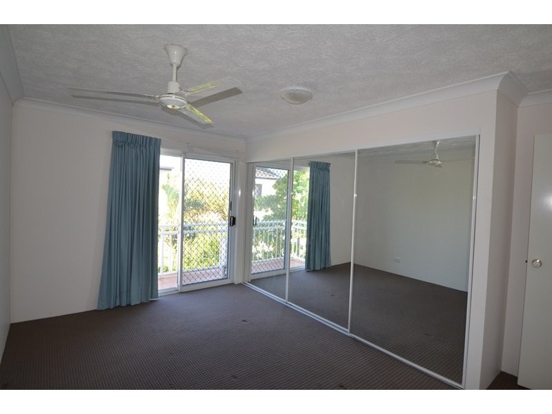 19/37 Mawarra Street, Chevron Island QLD 4217