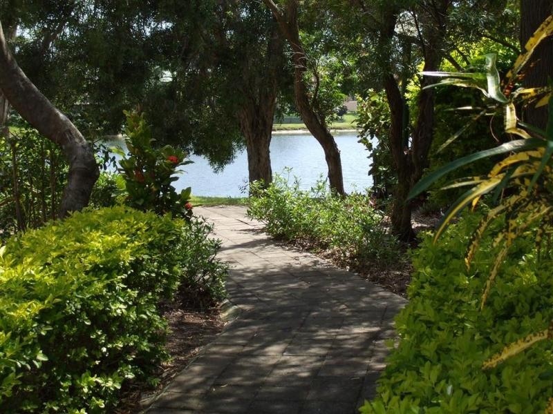 22 Barbet Place,, Burleigh Heads QLD 4220