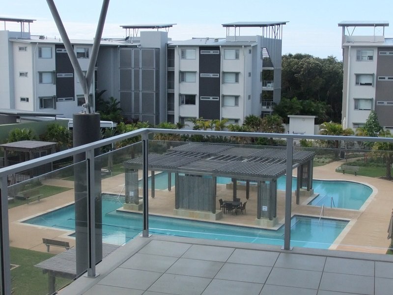 27 Boardwalk Boulevard, Mount Coolum QLD 4573