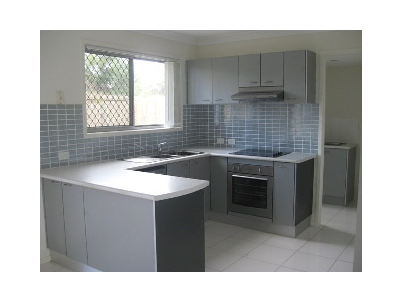 30 Carmarthen Circuit, Pacific Pines QLD 4211