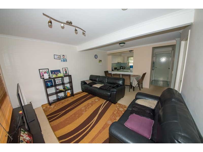 116 Meadowlands Road, Carina QLD 4152