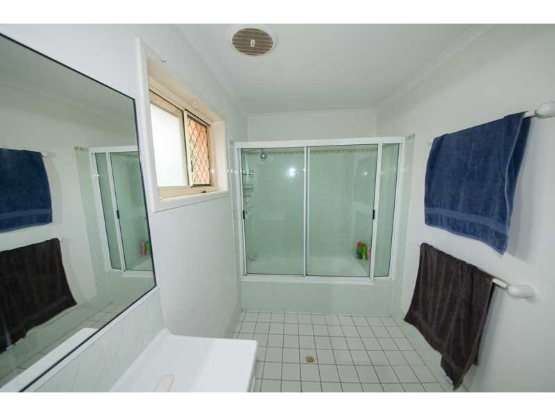 116 Meadowlands Road, Carina QLD 4152