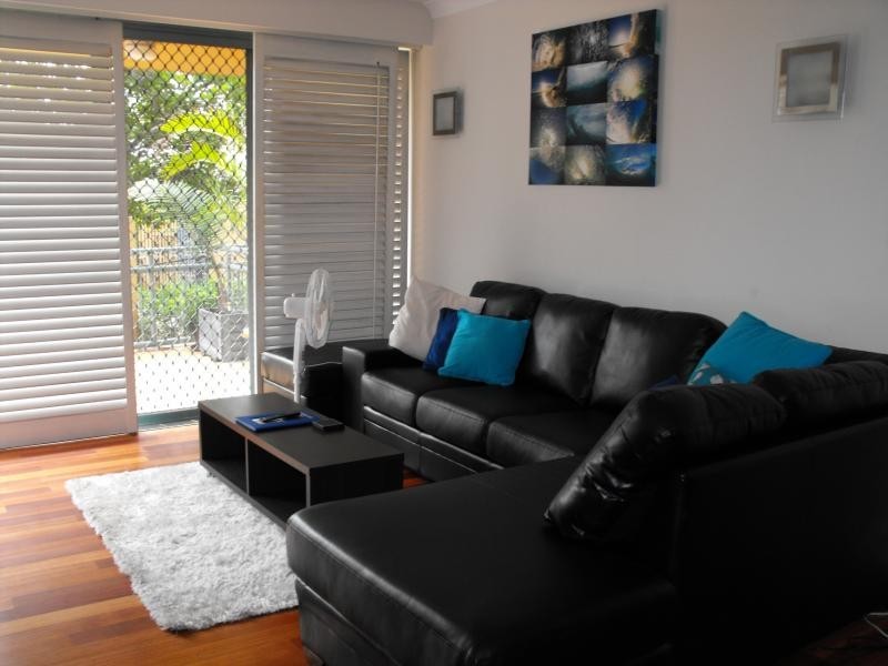 112/955 Gold Coast Highway, Palm Beach QLD 4221