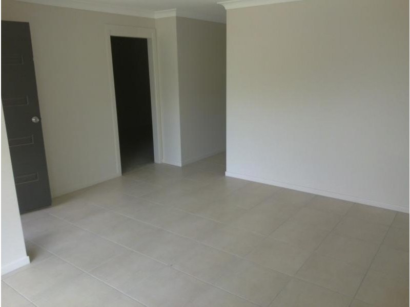 2/48 Water Fern Drive, Caboolture QLD 4510