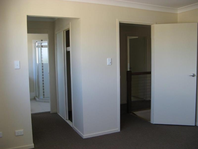 DLUG/582 Manly Road, Wakerley QLD 4154