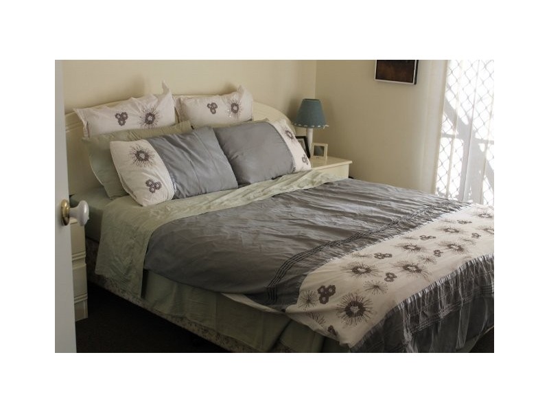 12/7-13 Barranbali Street, Chevron Island QLD 4217