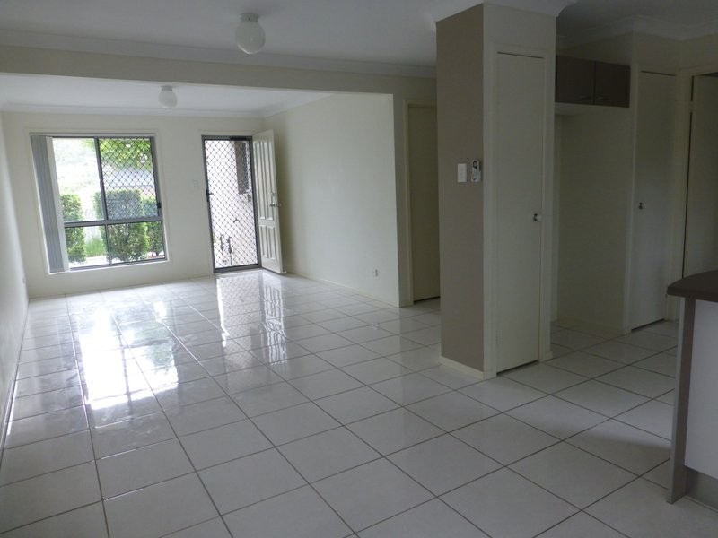 30 Carmarthen Circuit, Pacific Pines QLD 4211