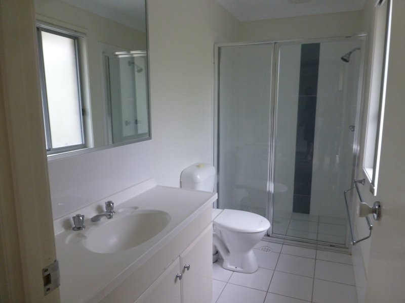 30 Carmarthen Circuit, Pacific Pines QLD 4211