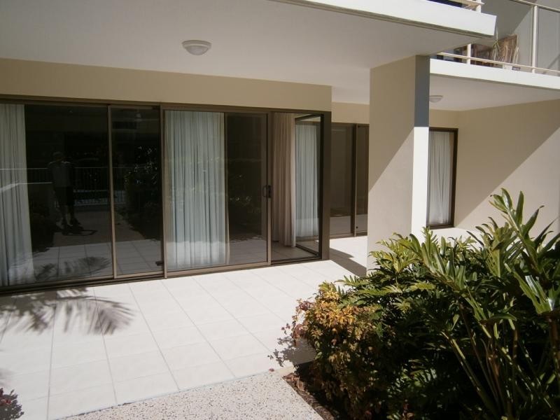 19/1 Grenada Way, Kawana Island QLD 4575