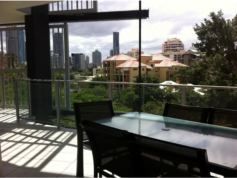 89 Lambert St, Kangaroo Point QLD 4169