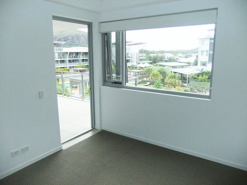 27 Boardwalk Boulevard, Mount Coolum QLD 4573