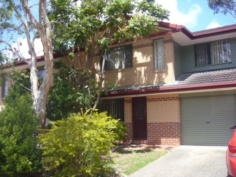 18 Batchworth Road, Molendinar QLD 4214