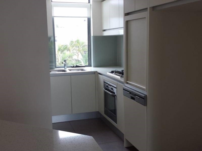 05A/28 BAYVIEW STREET, Runaway Bay QLD 4216