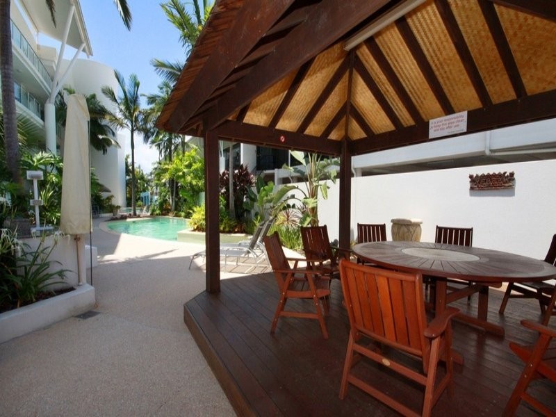 11 Nicklin Way, Minyama QLD 4575