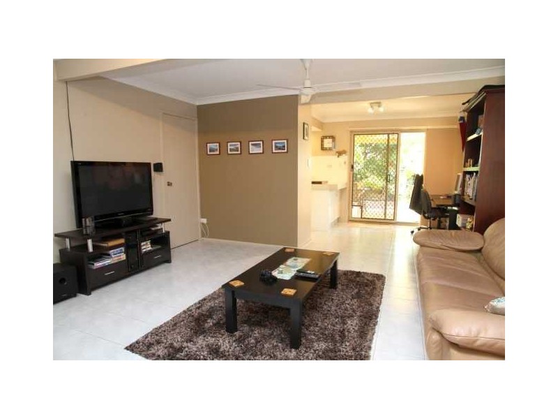 8/8 West King Street, Southport QLD 4215