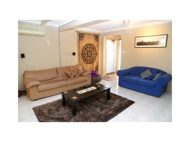 8/8 West King Street, Southport QLD 4215