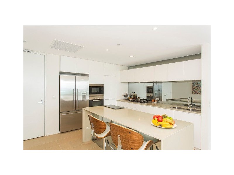 Coolangatta QLD 4225