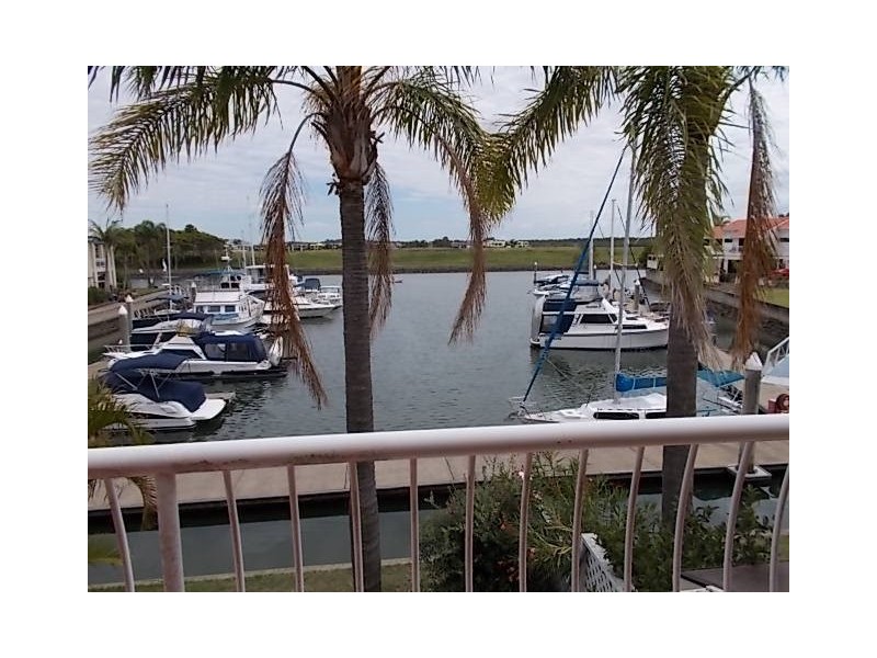 38/81 Boykambil Esp Nth, Hope Island QLD 4212