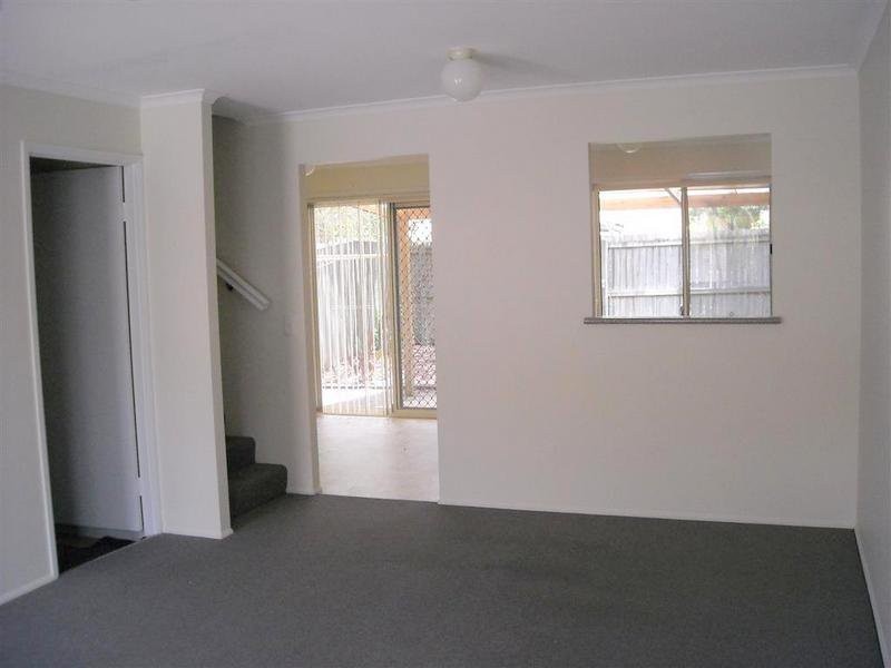 11 Rebecca Way, Slacks Creek QLD 4127