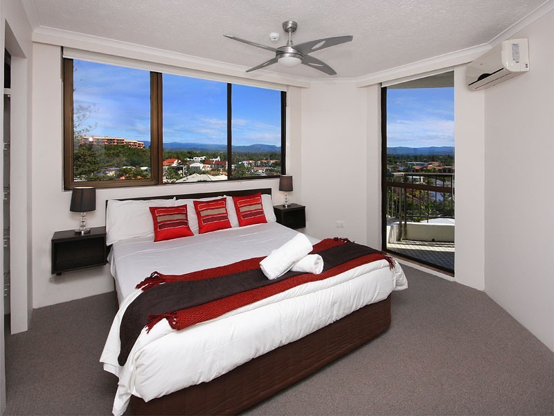 28/37 Albatross Ave, Mermaid Beach QLD 4218