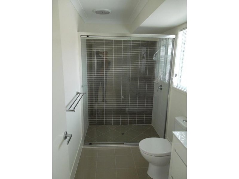 2 Photinia Cres, Mountain Creek QLD 4557