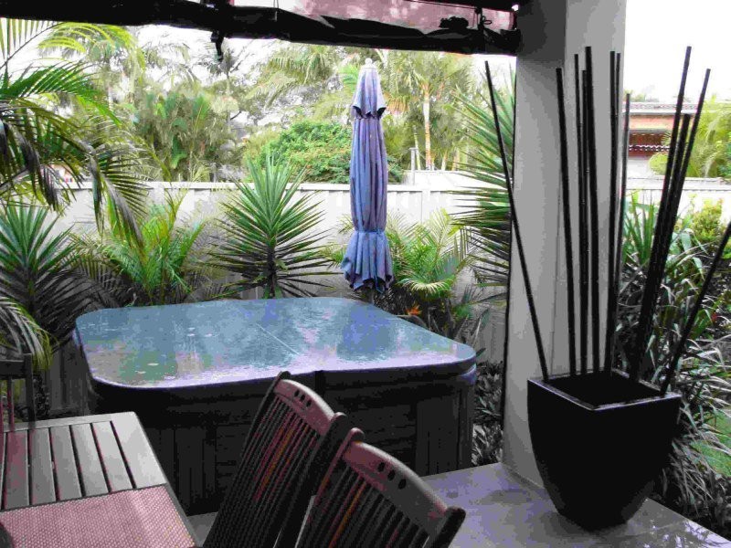 44 Twelfth Avenue, Palm Beach QLD 4221