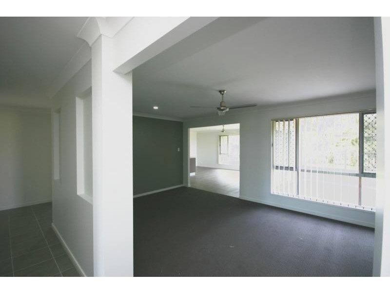 65/19 Santa Barbara Road, Hope Island QLD 4212