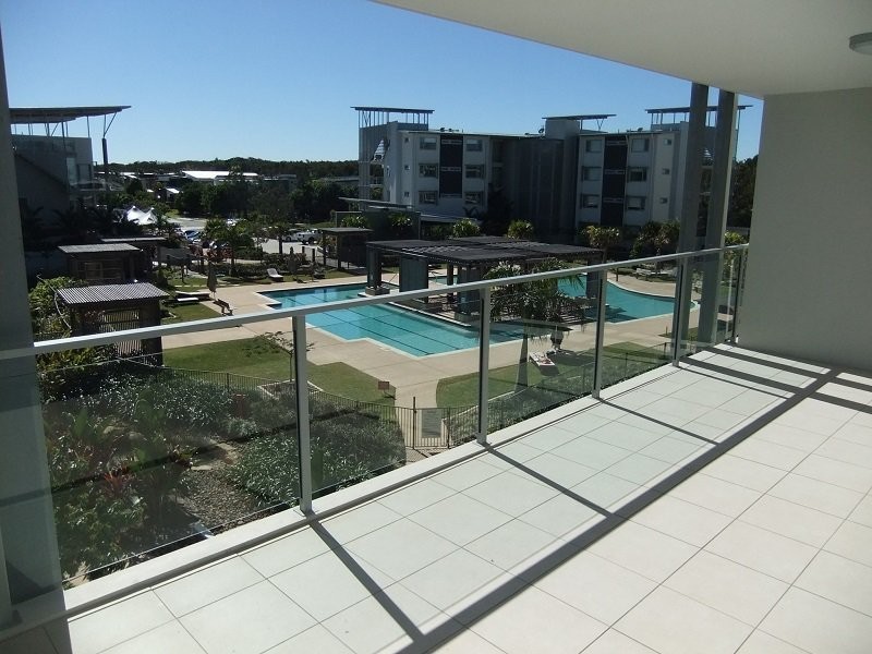 27 Boardwalk Boulevard, Mount Coolum QLD 4573