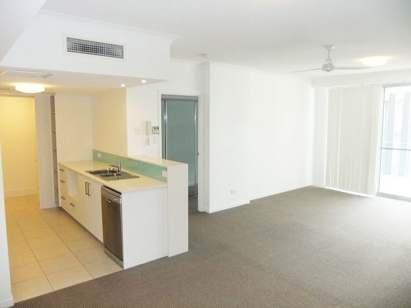 27 Boardwalk Boulevard, Mount Coolum QLD 4573