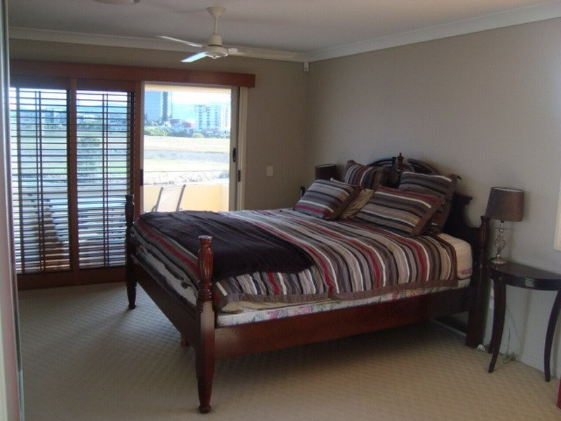 Robina QLD 4226