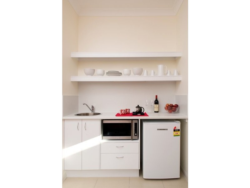 8 Hinley Avenue, Maroochydore QLD 4558