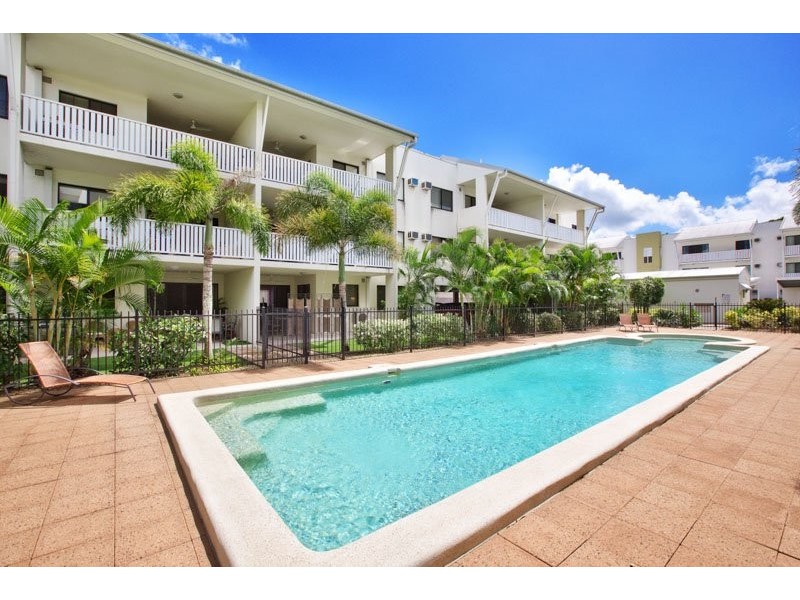 33/44 Pease street, Cairns QLD 4870