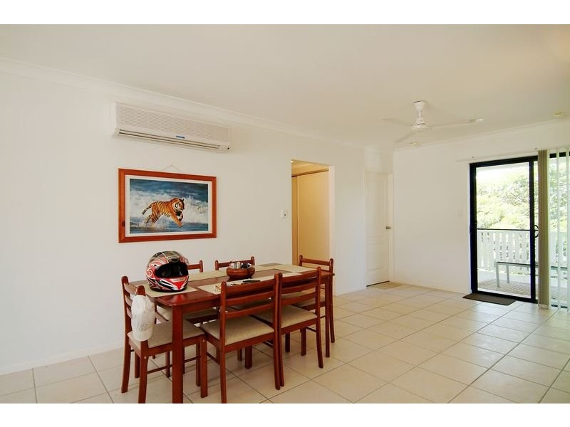 33/44 Pease street, Cairns QLD 4870