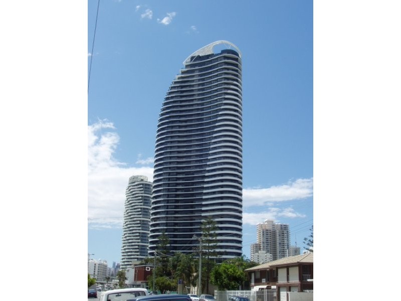21 ELIZABETH AVENUE, Broadbeach QLD 4218