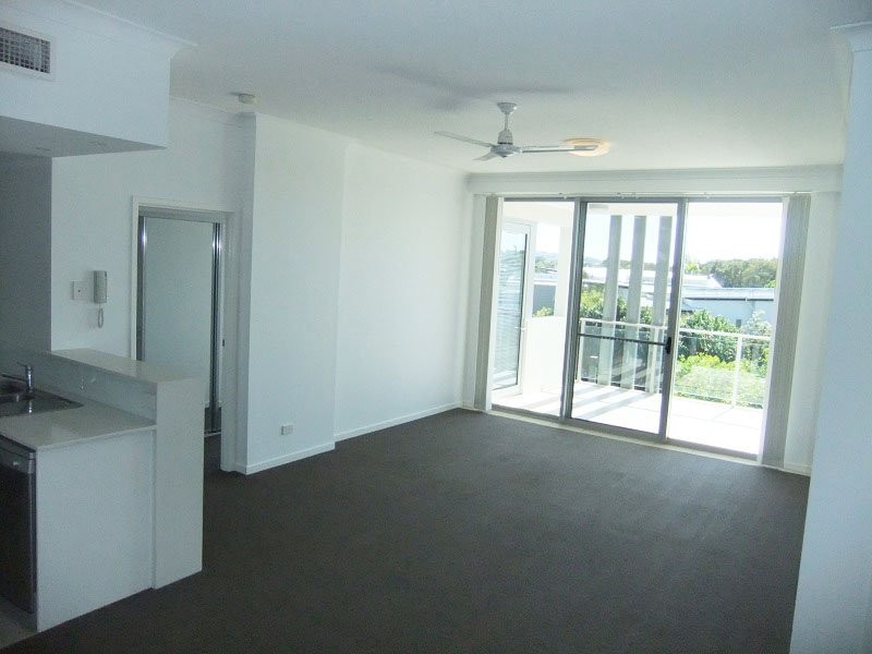 27 Boardwalk Boulevard, Mount Coolum QLD 4573