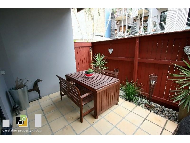 27 ballow Street, Fortitude Valley QLD 4006