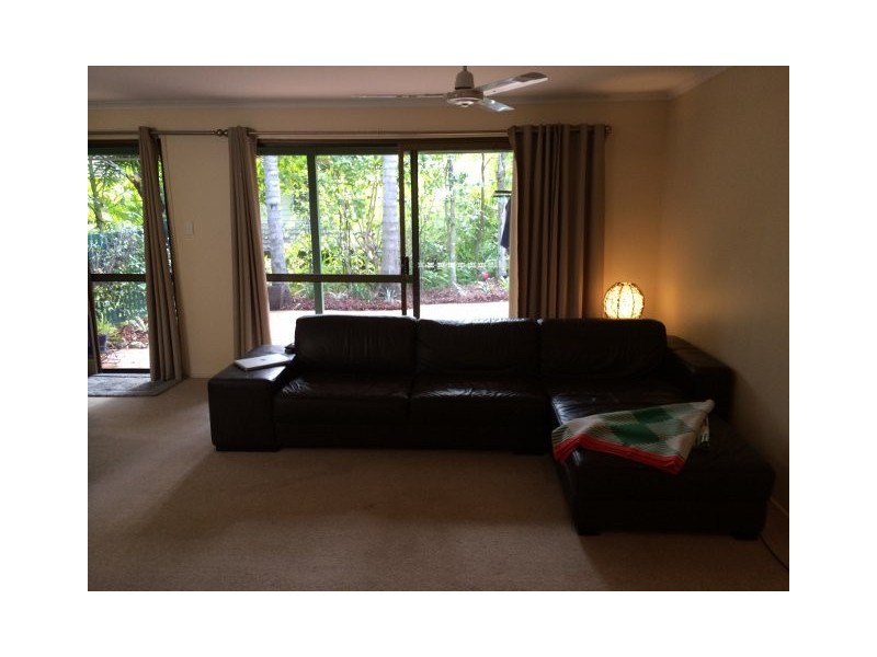 2/71 Mitchell Ave, Currumbin QLD 4223