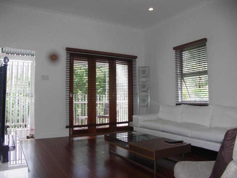 120 Sylvan Road‏, Toowong QLD 4066