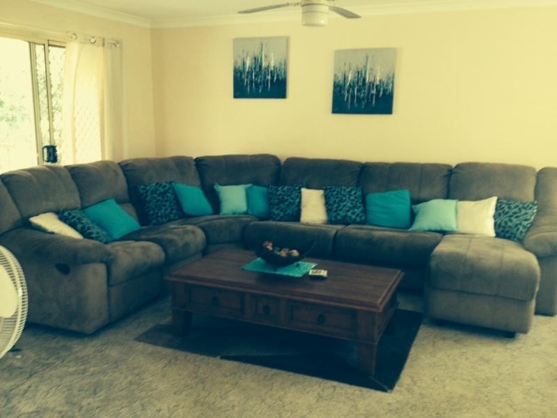 5 Jewel Court, Regents Park QLD 4118