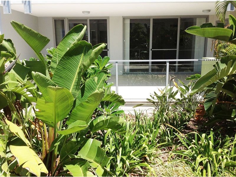 27 Boardwalk Boulevard, Mount Coolum QLD 4573