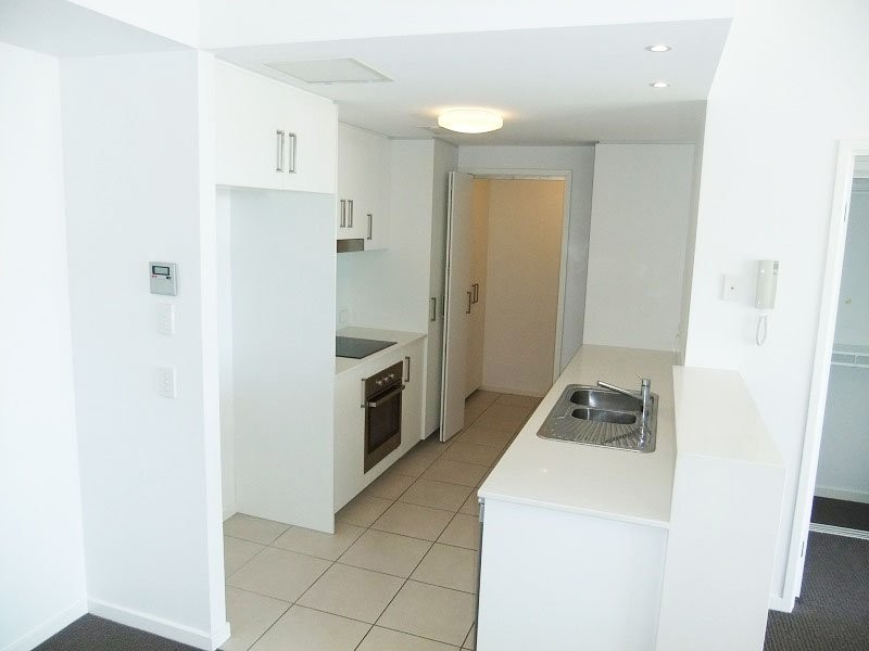 27 Boardwalk Boulevard, Mount Coolum QLD 4573