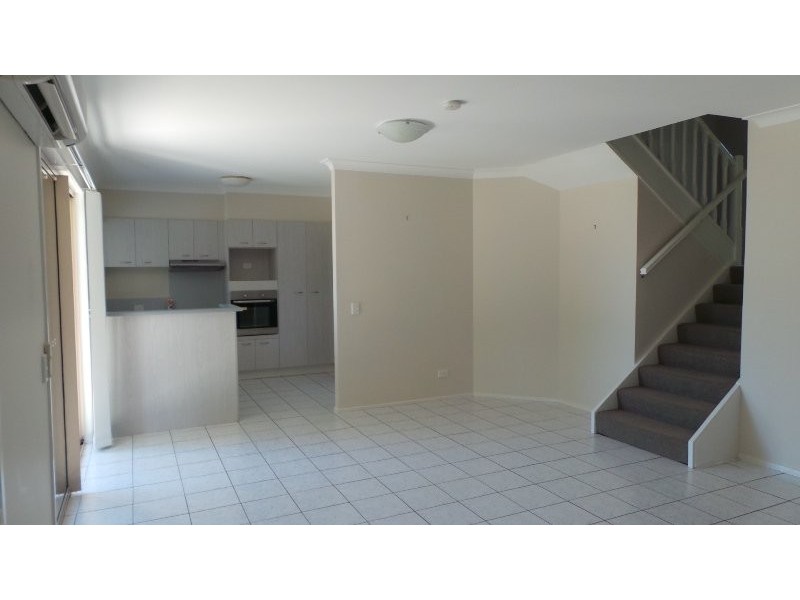 B/757 Ashmore Road, Ashmore QLD 4214