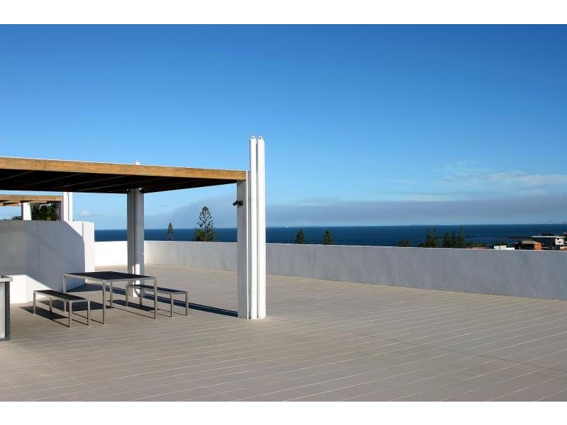 303/89 Landsborough Avenue, Scarborough QLD 4020