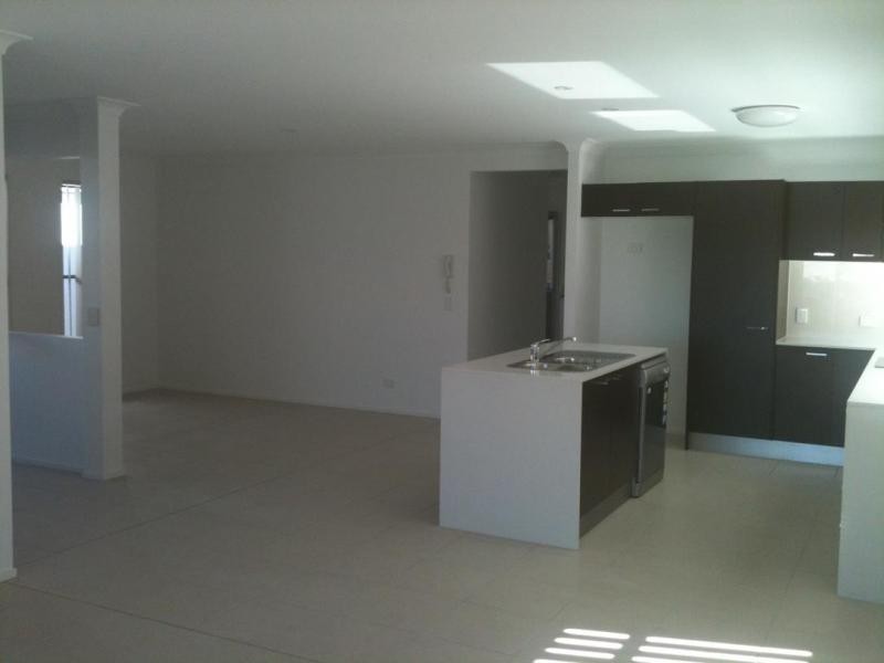 71/15 Dunes Ct, Peregian Springs QLD 4573