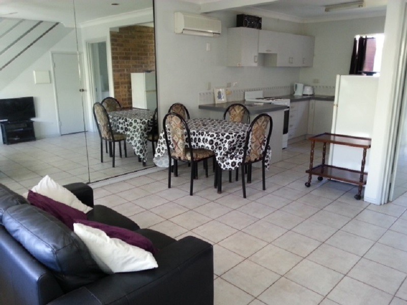 24/52 Island St, Cleveland QLD 4163